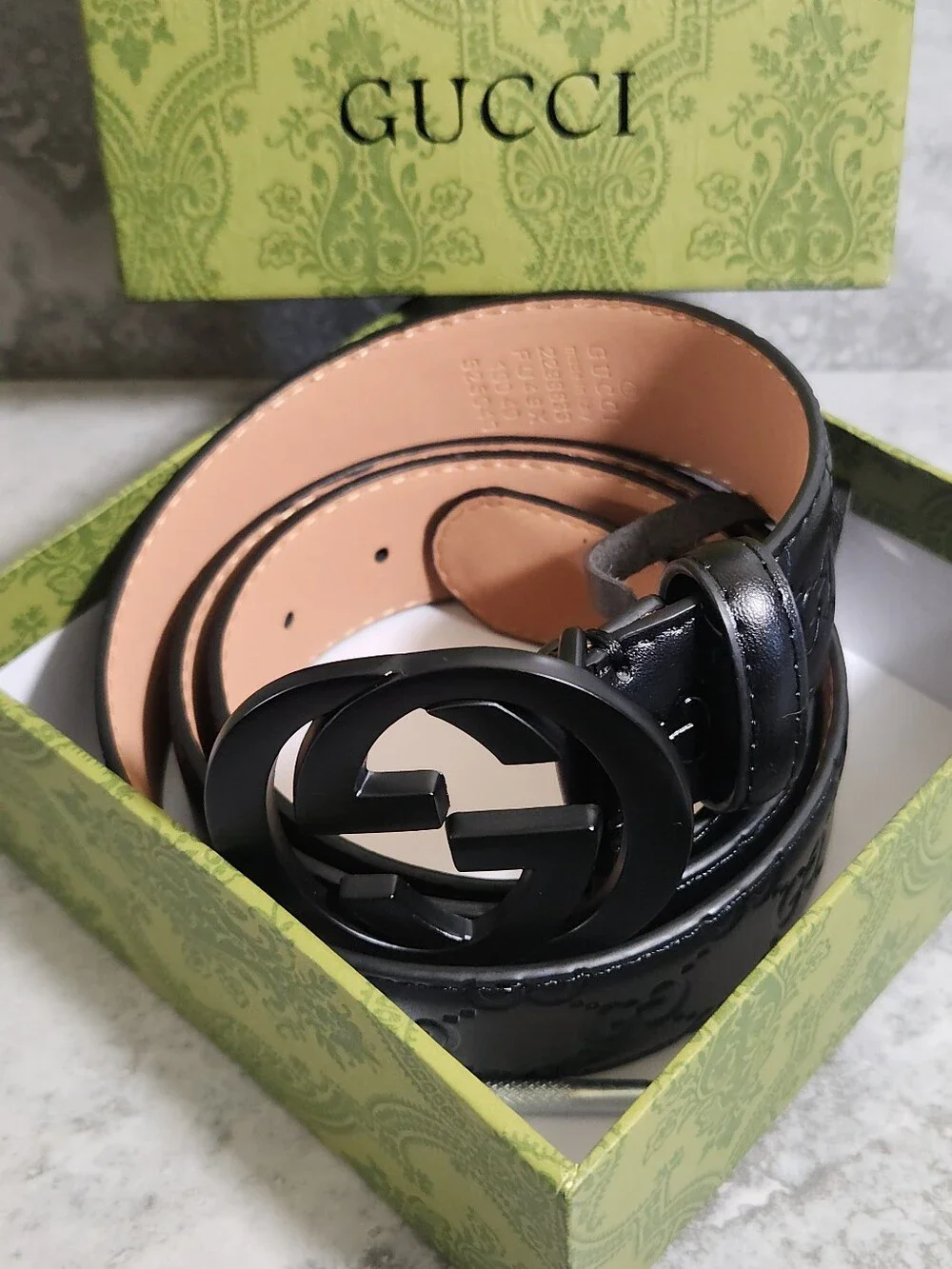 Gucci Black Interlocking GG Signature Leather Belt✨️